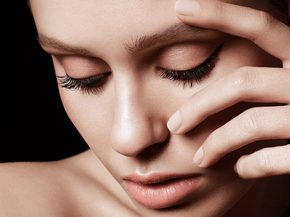 COMMENT RESTAURER SES CILS APRÈS UNE EXTENSION DE CILS