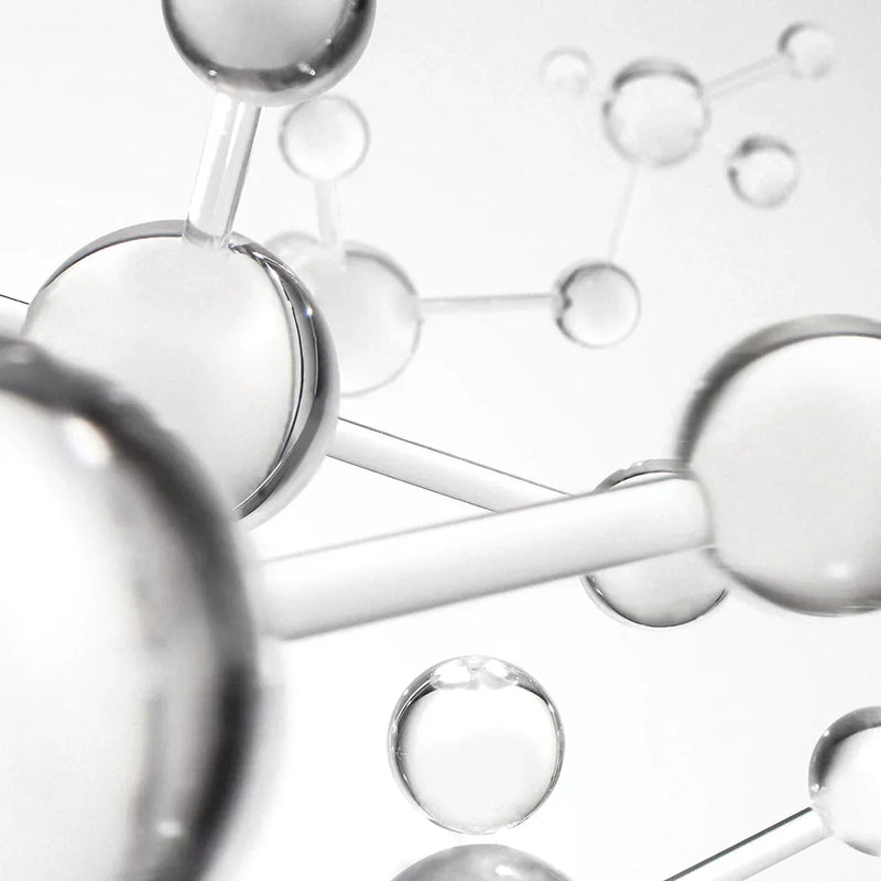 L’acide hyaluronique : Pourquoi est-il important pour une peau hydratée ?