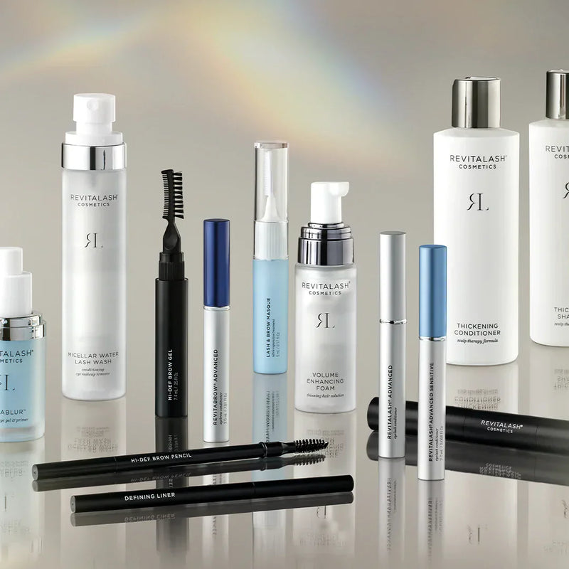 QUOI DE MIEUX QU’OFFRIR DES CILS ET DES SOURCILS MAGNIFIQUES ?