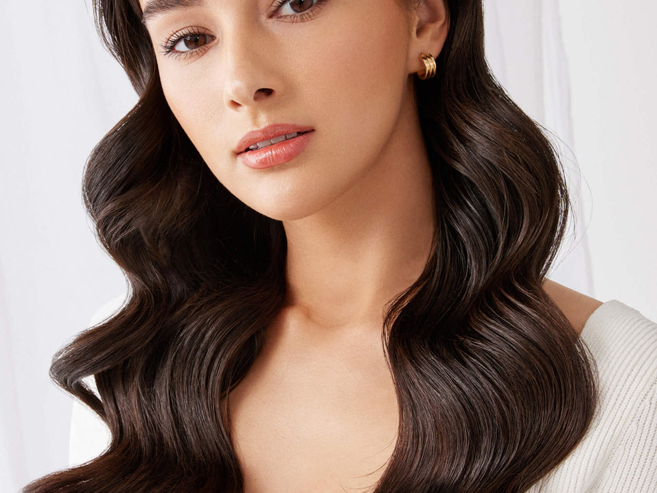 CHEVEUX FINS ? LA BONNE ROUTINE DE SOINS CAPILLAIRES PEUT VOUS AIDER