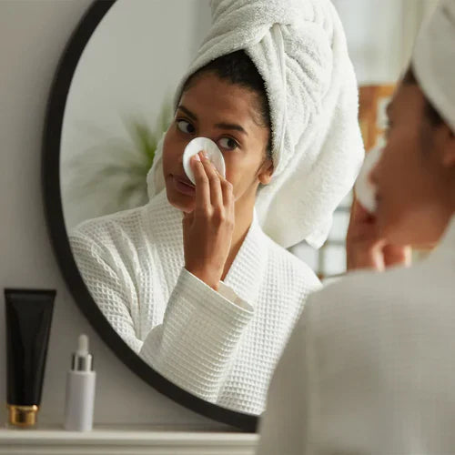 Des Soins Intelligents Pour les Cils, les Sourcils et la Peau, Pour un Maquillage Impeccable